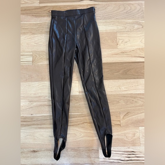 AFRM faux leather pants size xs - Picture 1 of 6